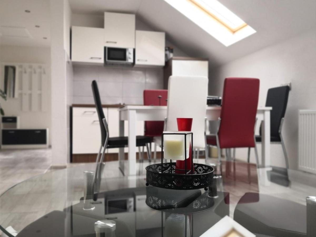 House Boketto Hotel Korenica Bagian luar foto