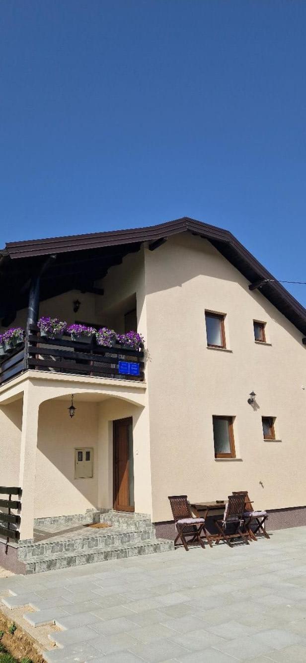 House Boketto Hotel Korenica Bagian luar foto